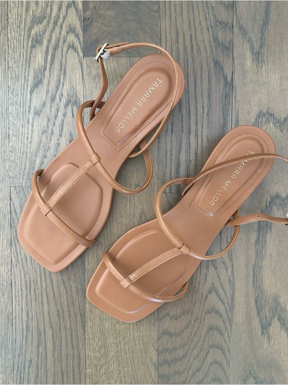 Like New Tamara Mellon T-Strap Kitten Heel Sandal in Camel Brown 39 EU / 9 US
